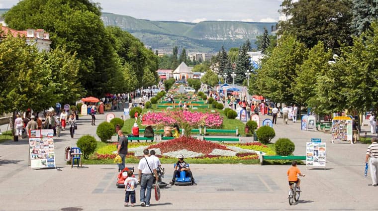 Курортный бульвар города Кисловодска